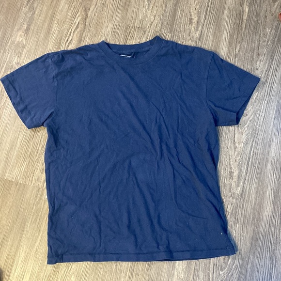 Men’s relaxed fit Abercrombie and fitch t shirts - Picture 2 of 4